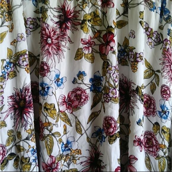 Robert Louis Ivory Floral Asymmetrical Midi Skirt 3X - Picture 2 of 7